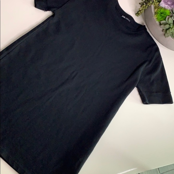 Zara Black Short-sleeve reverse hem Long T Shirt - Picture 7 of 8